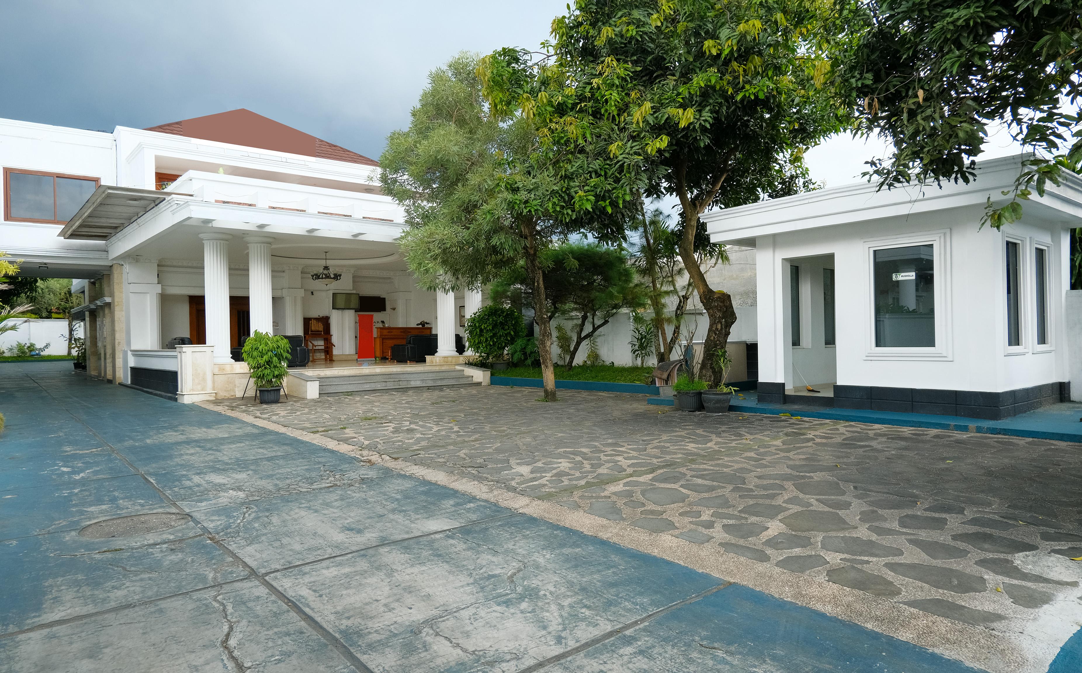 Oyo Capital O 514 Omah Pari Boutique Hotel Yogyakarta Exterior photo